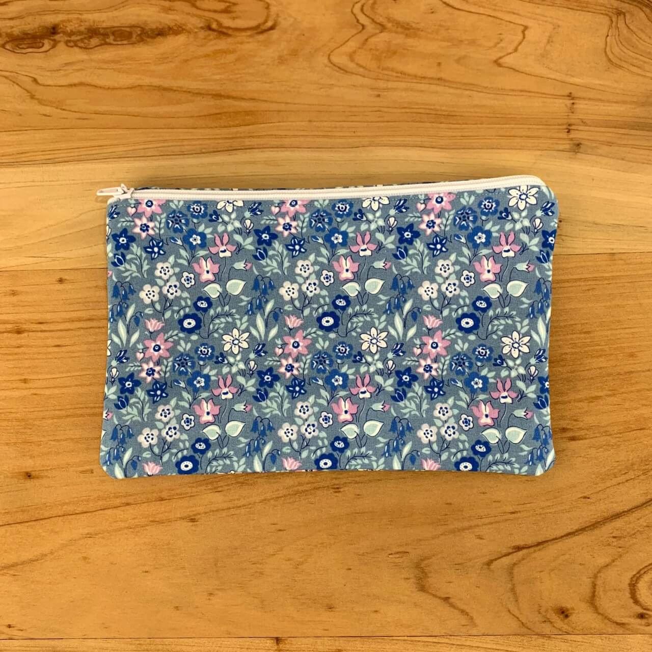 Women's Cosmetic Weekend Bag