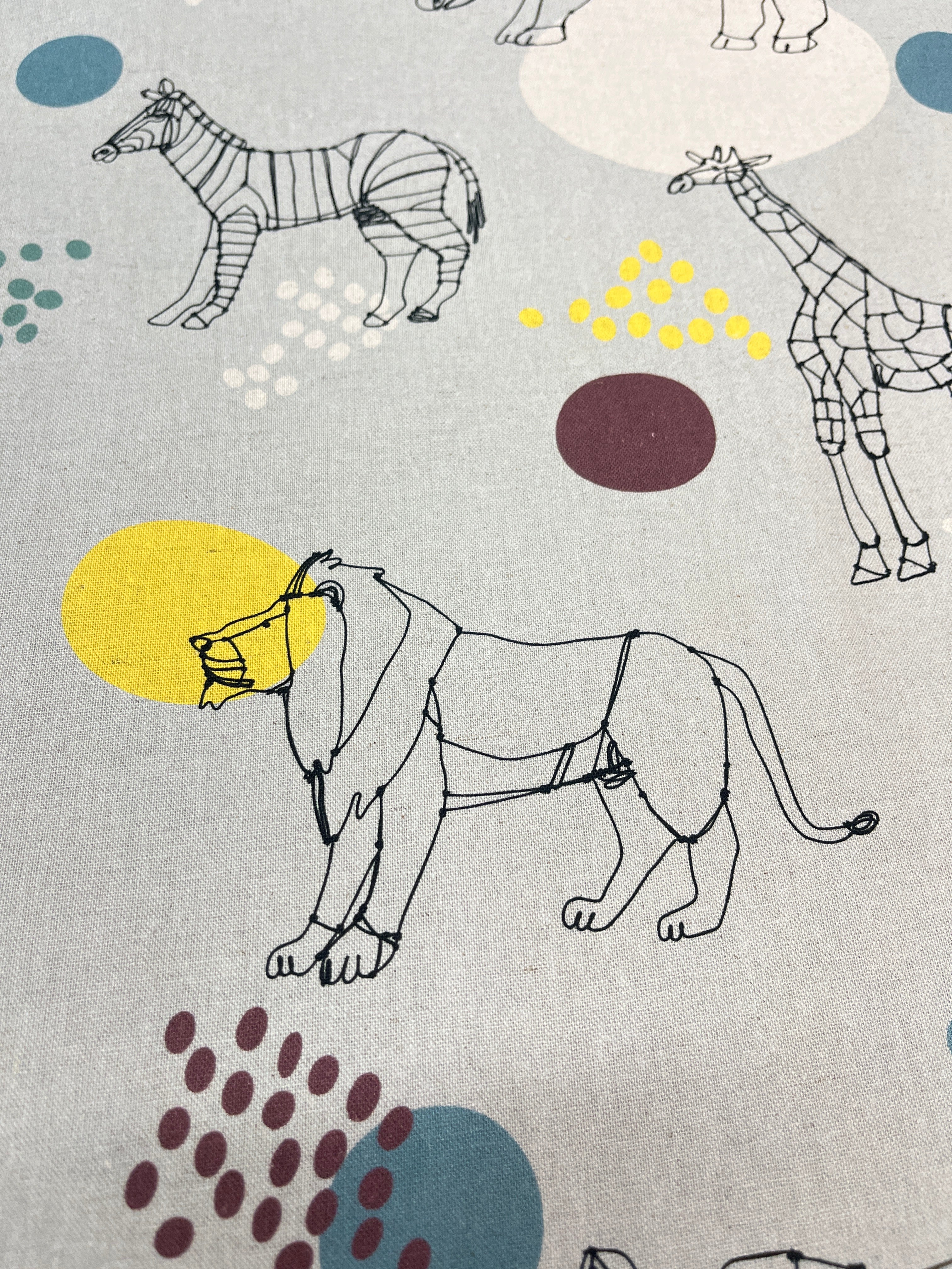 Hayu Cats & African Animals by Manabu Ogawa – Kokka Fabrics