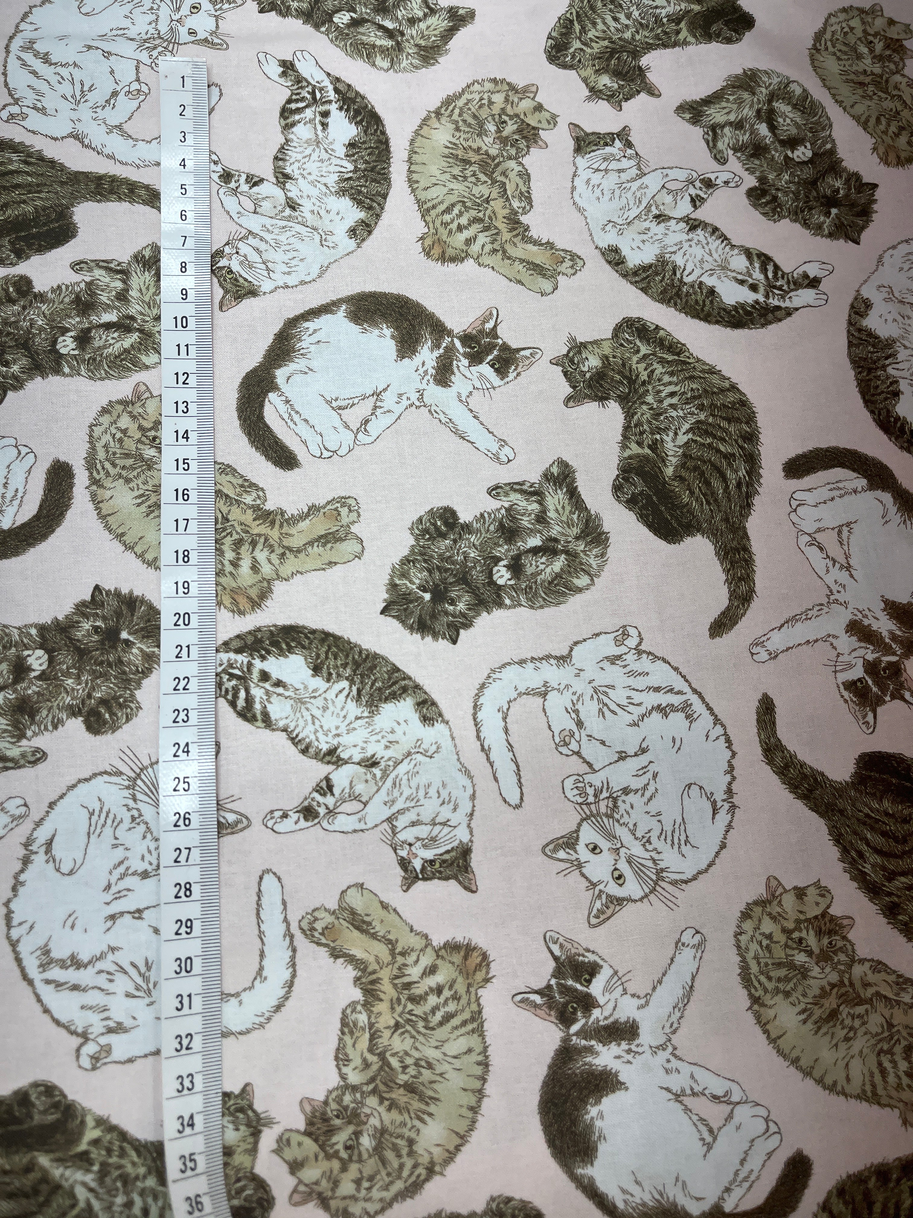 Cats by Orie Kawamura – Kokka Fabrics