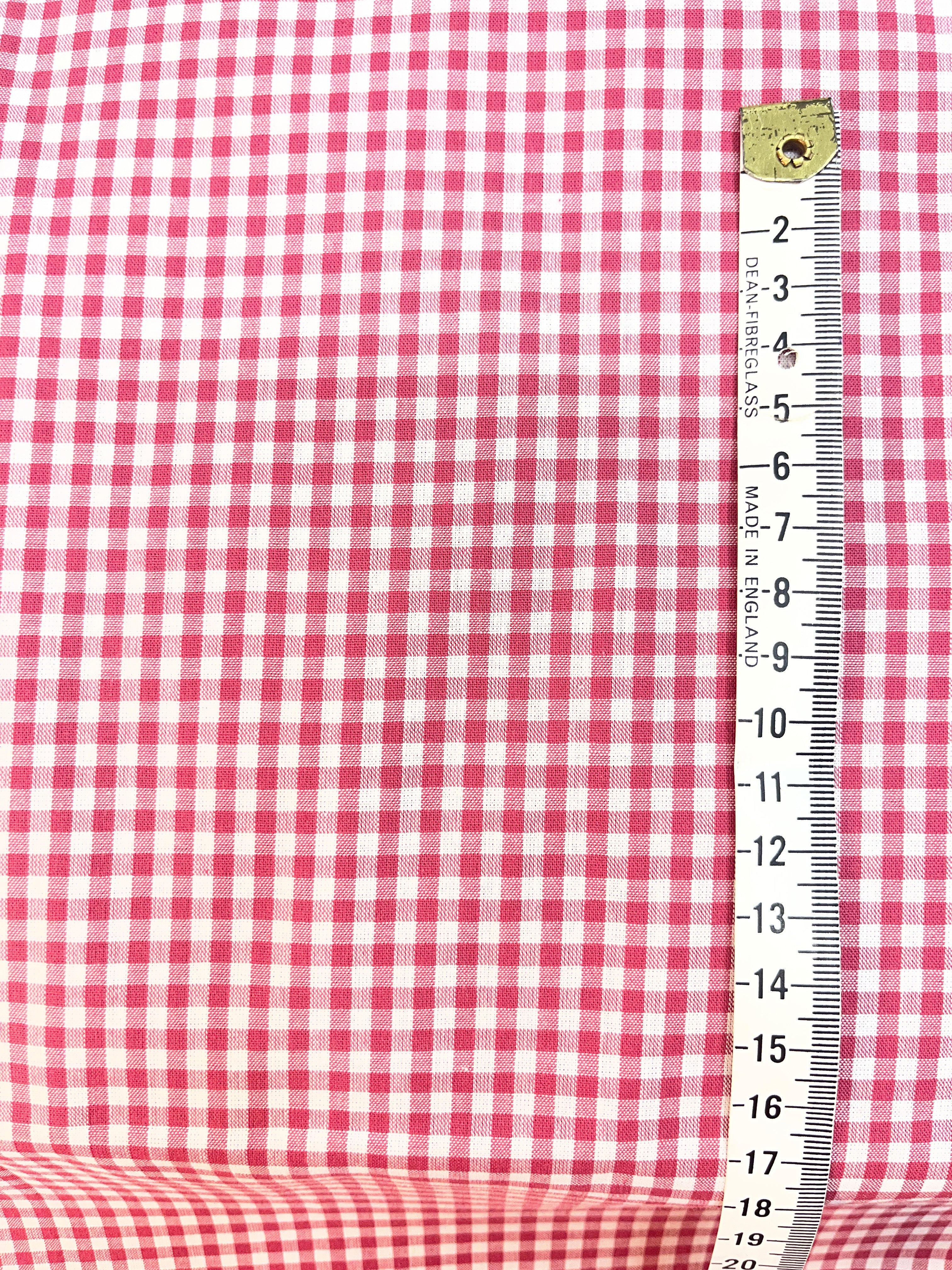 Tilda Gingham 108