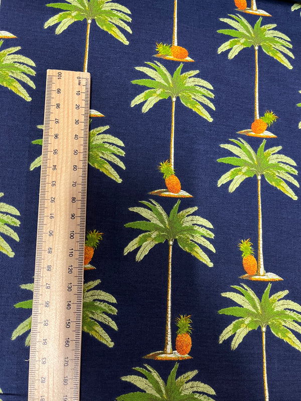 Palms & Pineapples