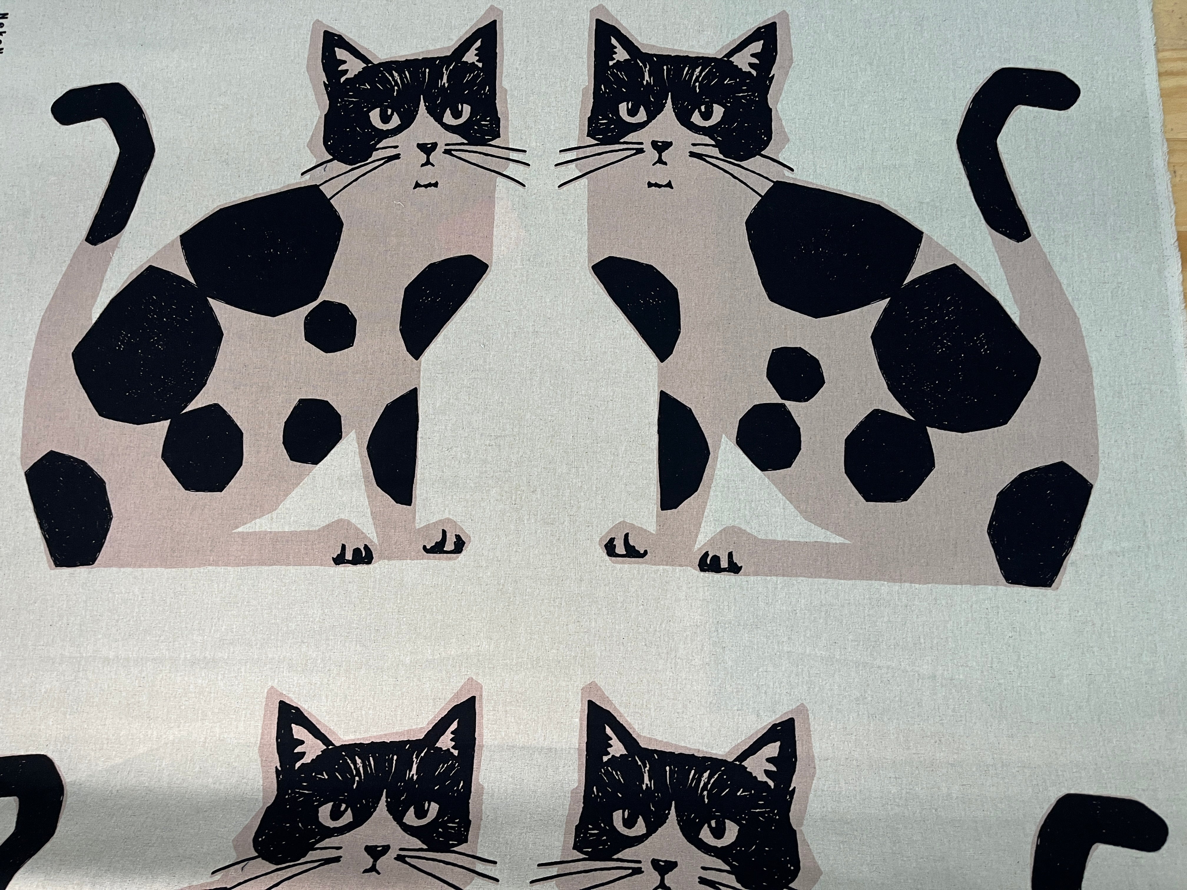Echino Two Cats – NekoNoe by Etsuko Furuya | Cotton Linen Canvas